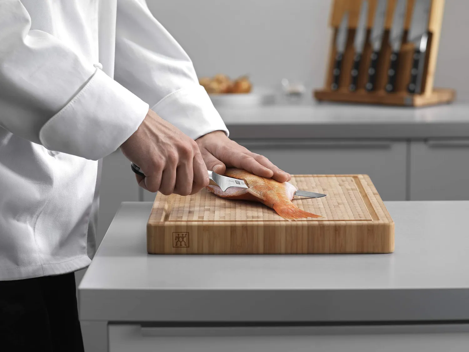 Zwilling Pro 38404-141-0 coltello disosso 14 cm acciaio