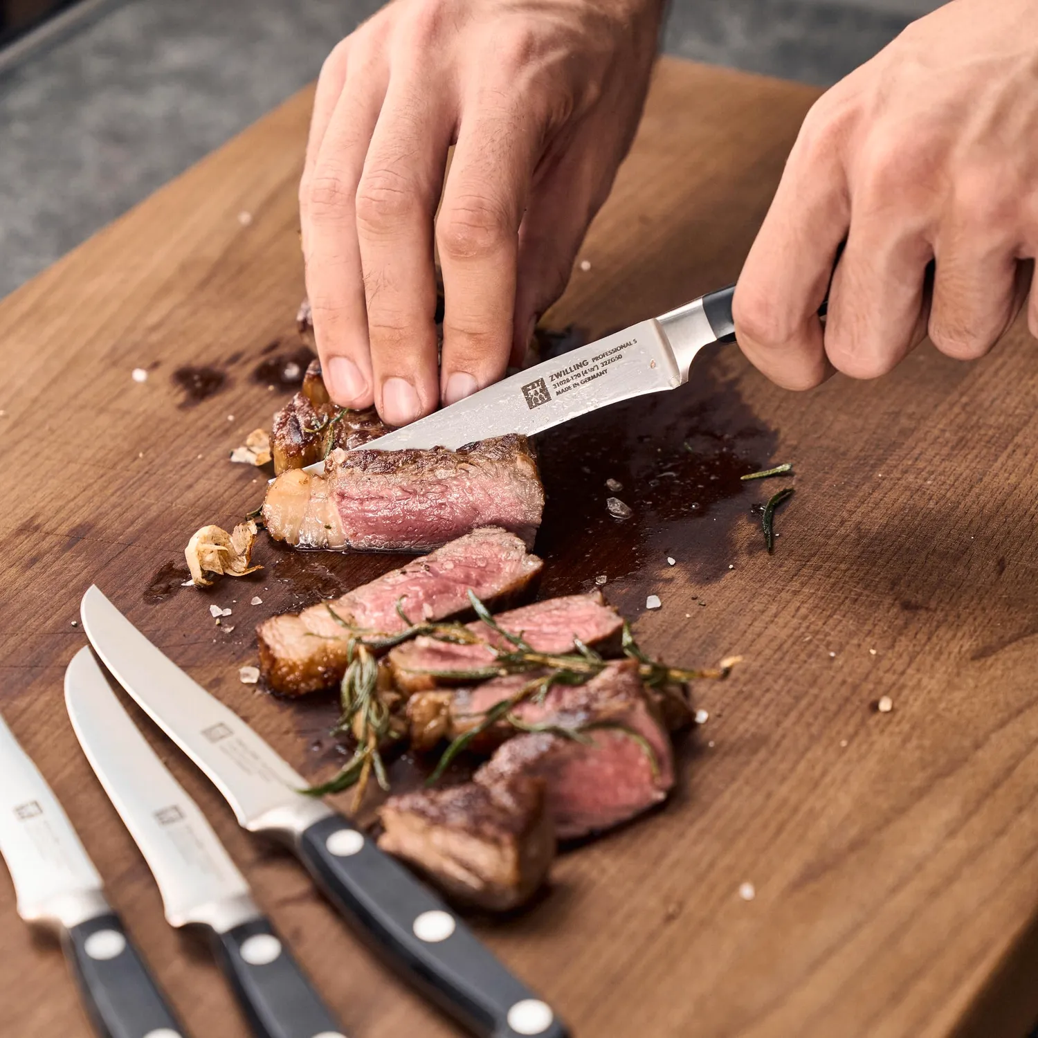 Zwilling Professional S 31028-120 coltello bistecca 12 cm forgiato