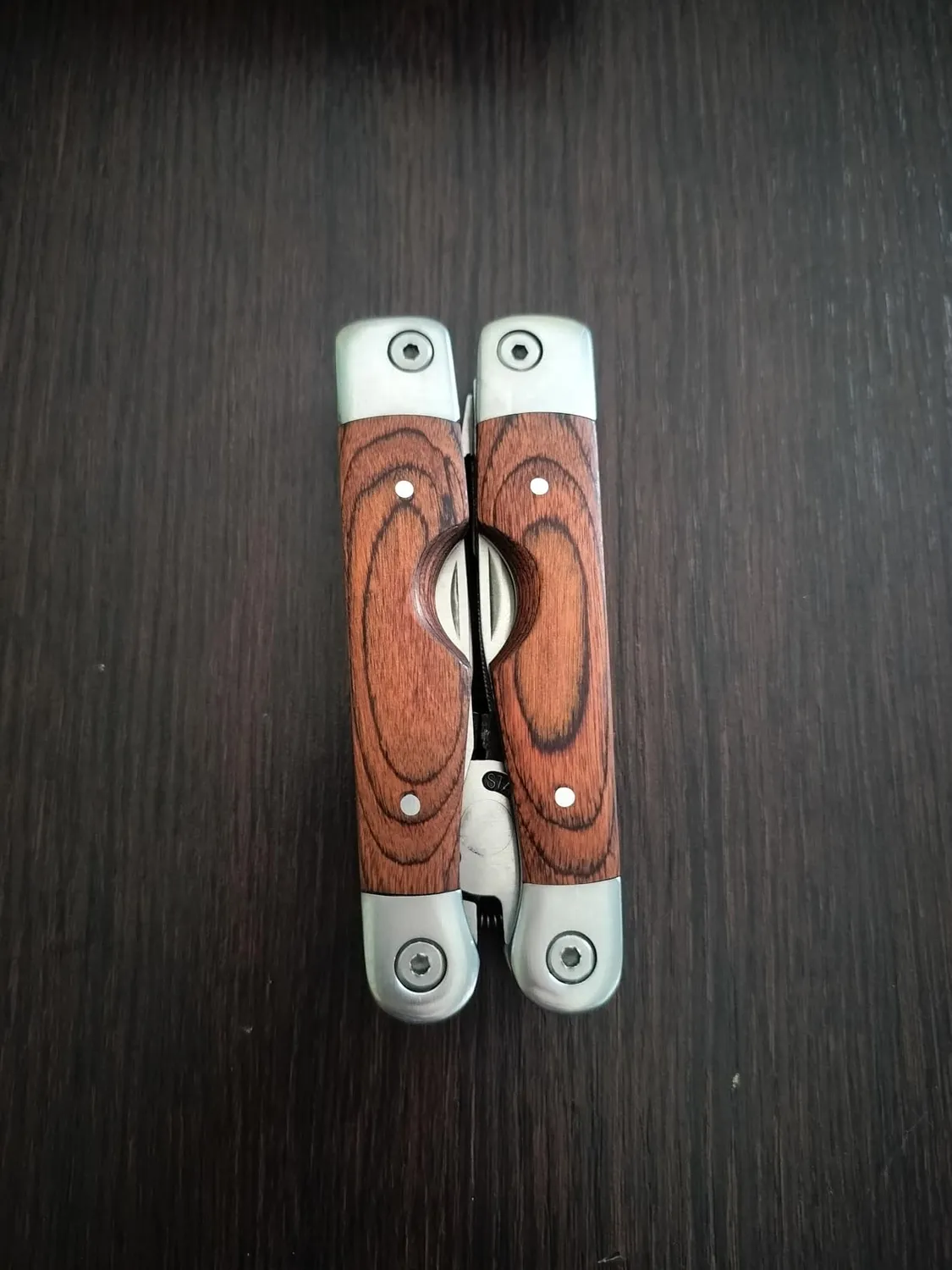 Laguiole en Aubrac 40268486 pinza multifunzione 8 funzioni
