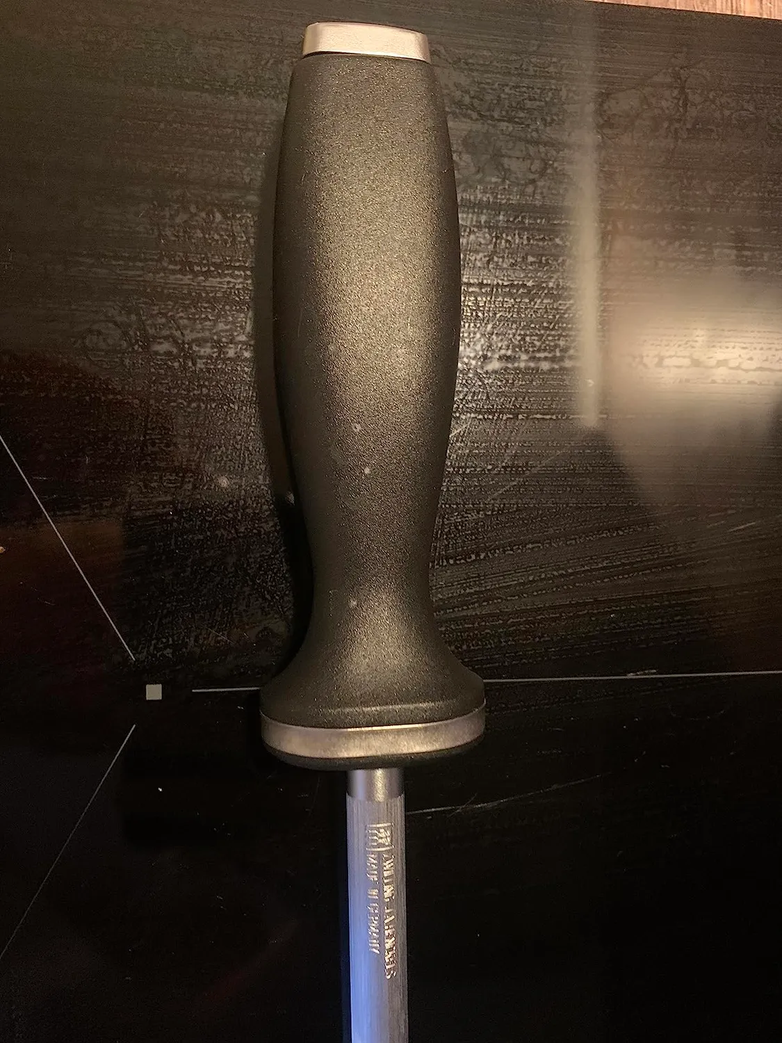 Zwilling 32567-231-0 acciaino 23 cm manico sintetico nero