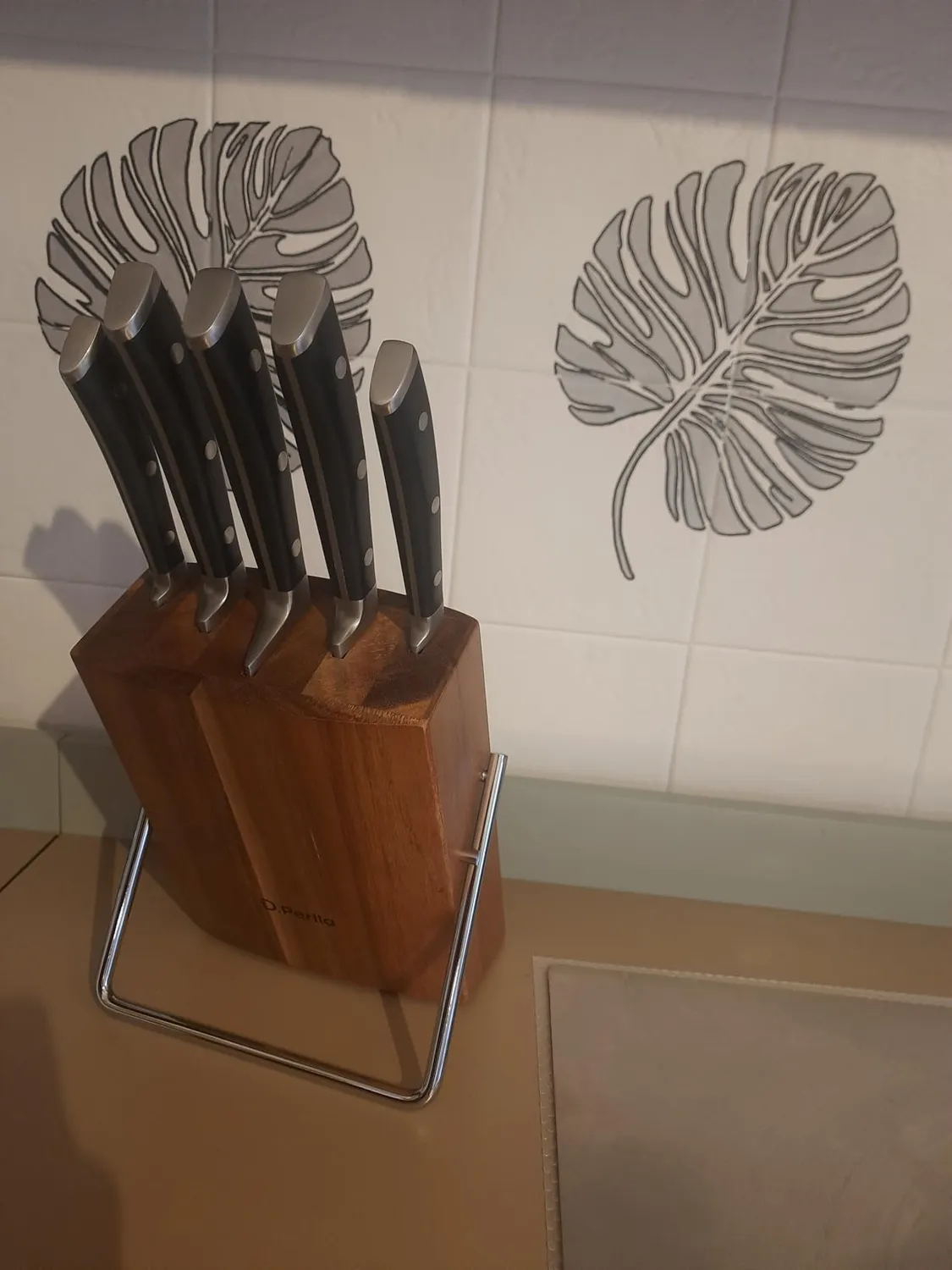 D.Perlla set coltelli cucina 6 pezzi acciaio ceppo legno