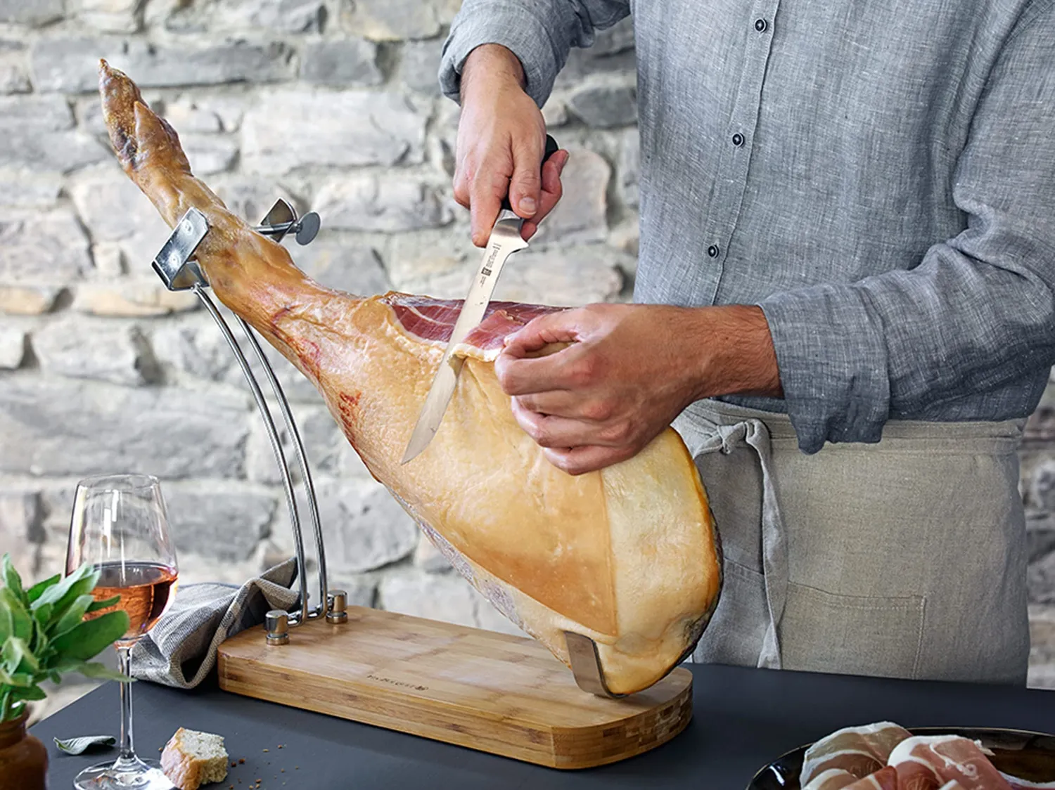 Zwilling Pro coltello prosciutto 26 cm forgiato