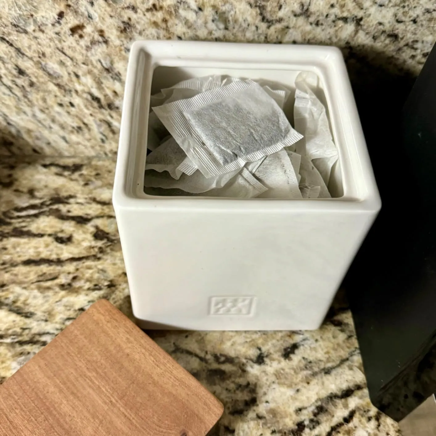 Zwilling Ceramic Storage Contenitore Ceramica Medium con Vaso Erbe