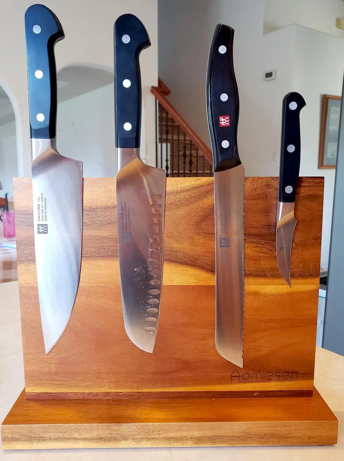 Zwilling Pro coltello santoku 18 cm alveolato inox
