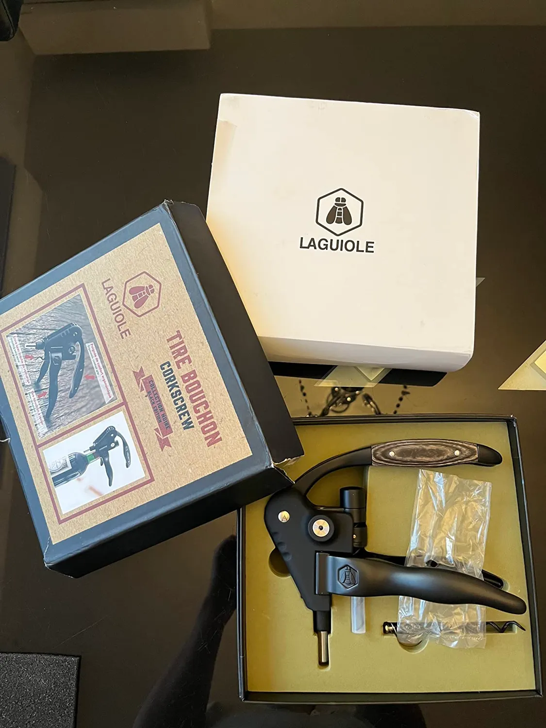 Laguiole en Aubrac Cavatappi a Leva Nero in Confezione Regalo