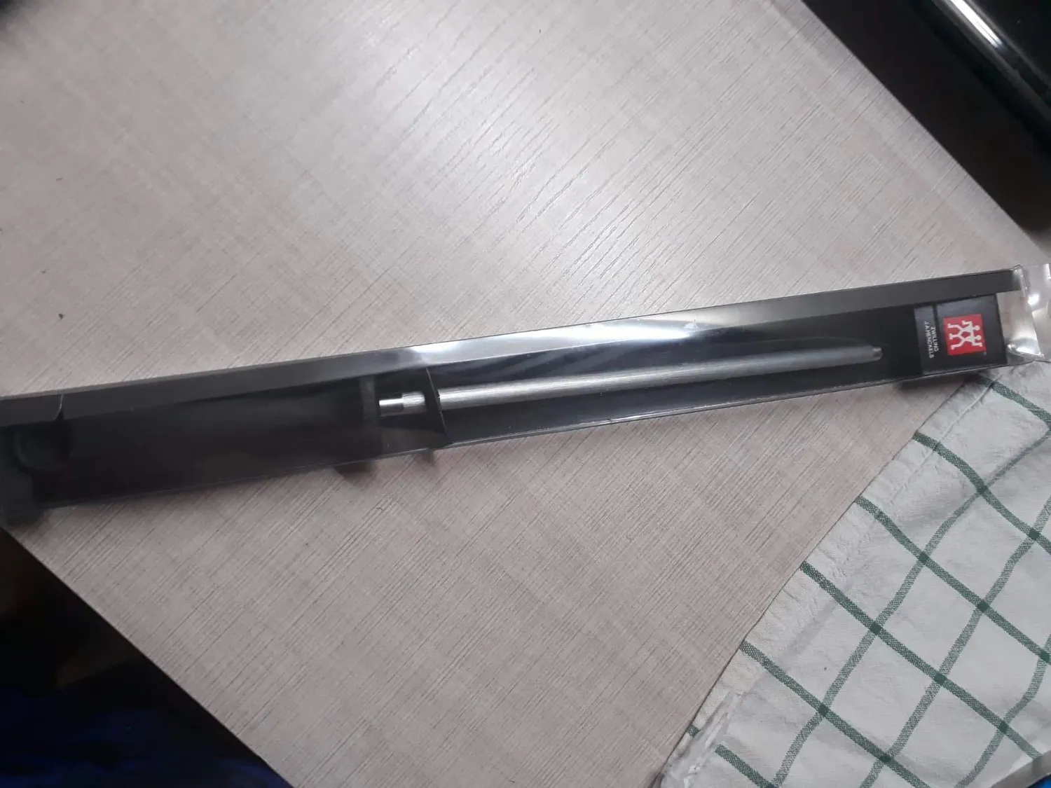 Zwilling Acciaino Ceramica 23 cm Manico Nero