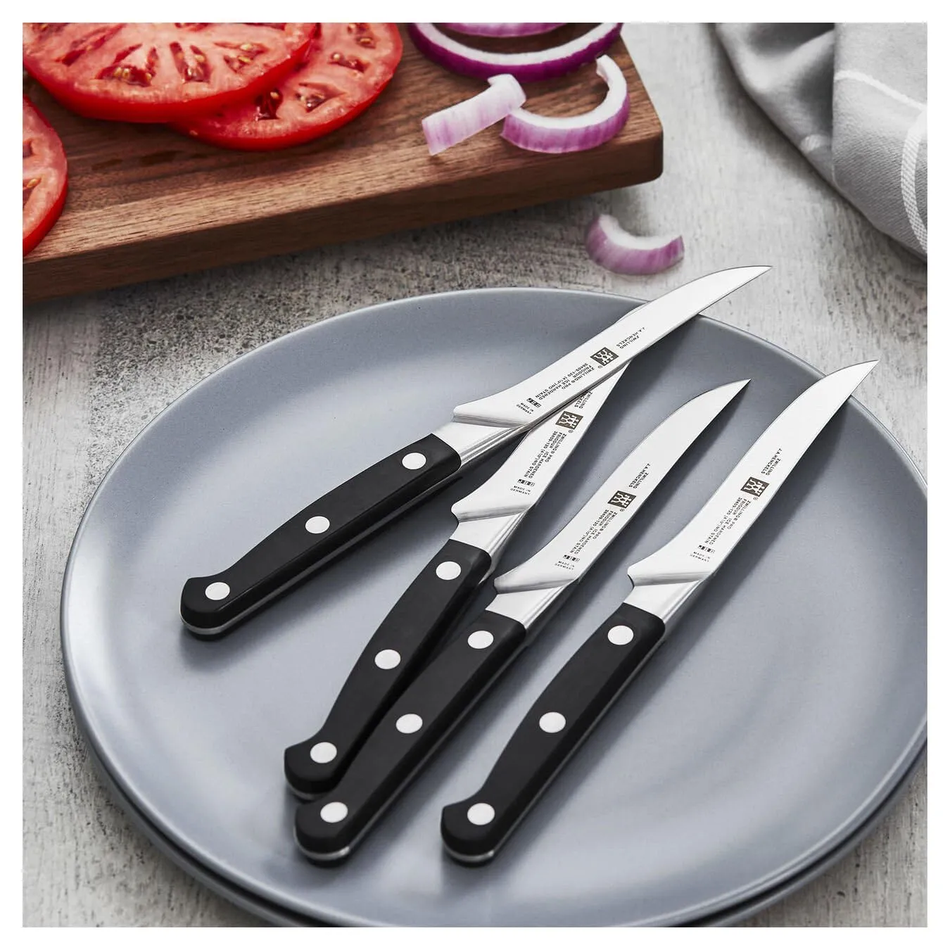 Zwilling set 4 coltelli bistecca 38430-002 manico tre rivetti