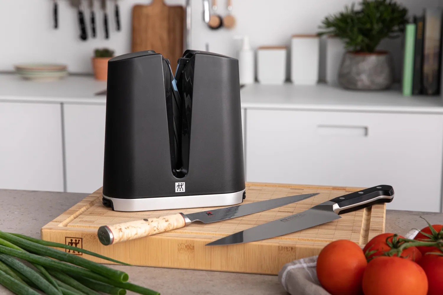 Zwilling V-Edge affilacoltelli ceramica nero lame europee