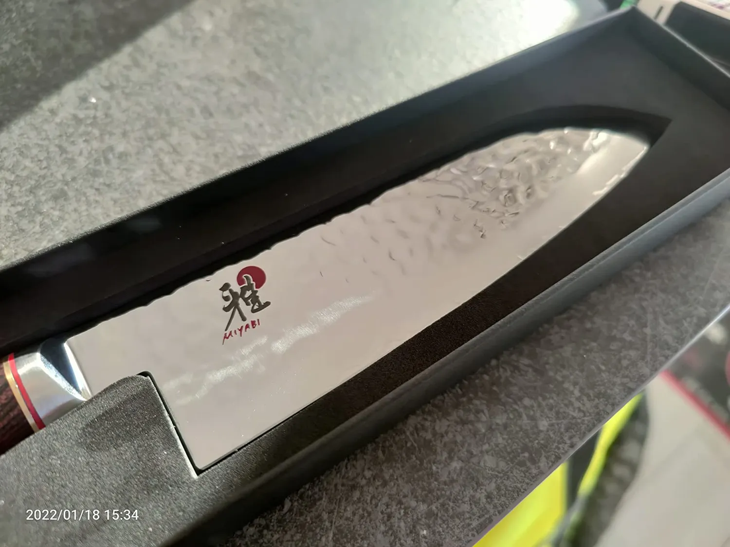 Miyabi 6000 MCT 34074-181 Santoku 18 cm Tsuchime