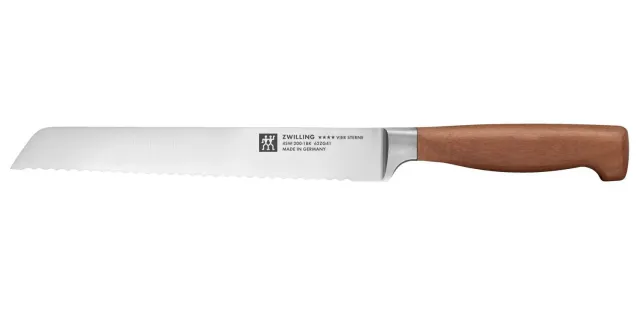 Zwilling Four Stars coltello pane 20 cm legno Kotibe seghettato