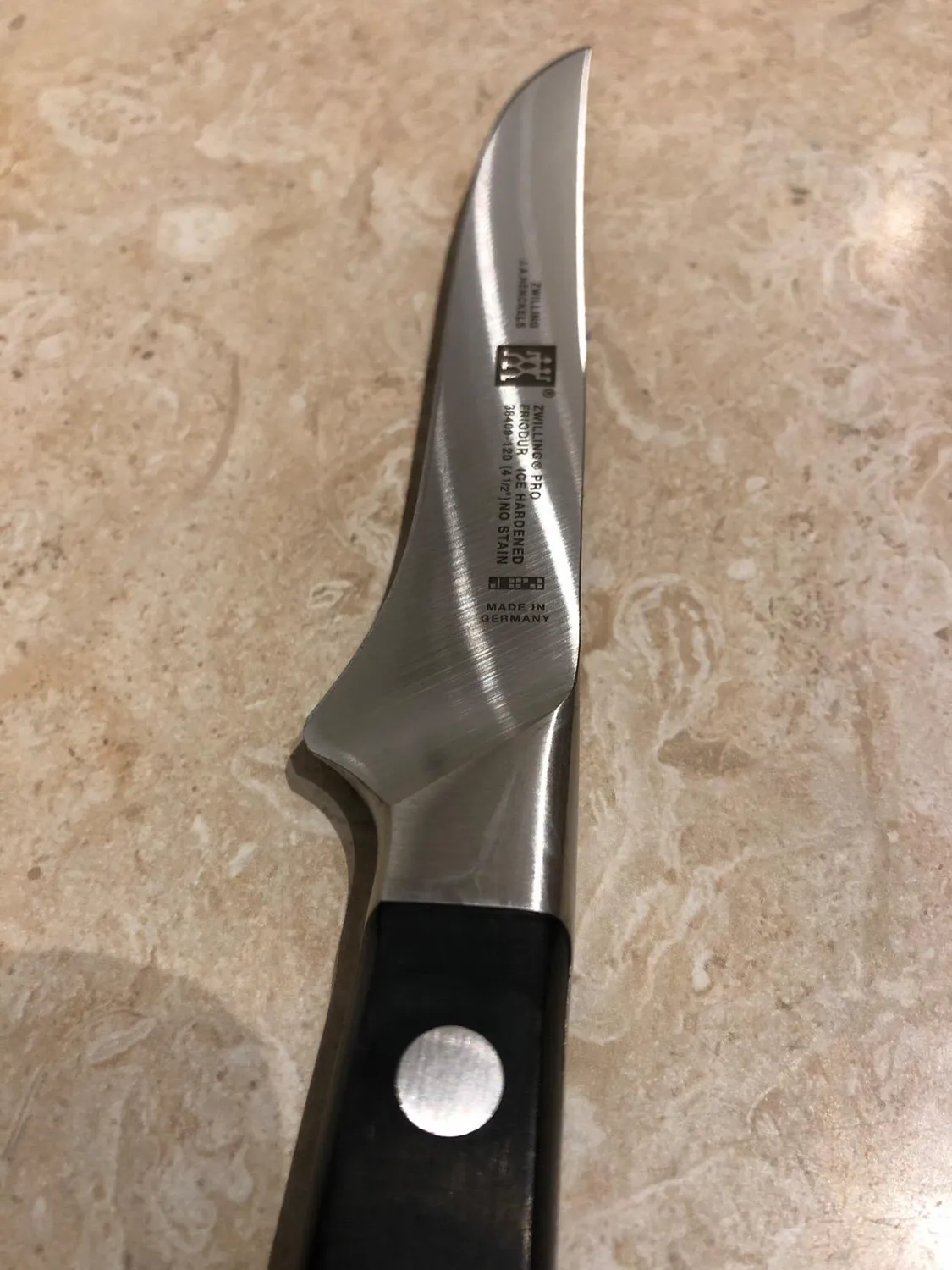 Zwilling set 4 coltelli bistecca 38430-002 manico tre rivetti