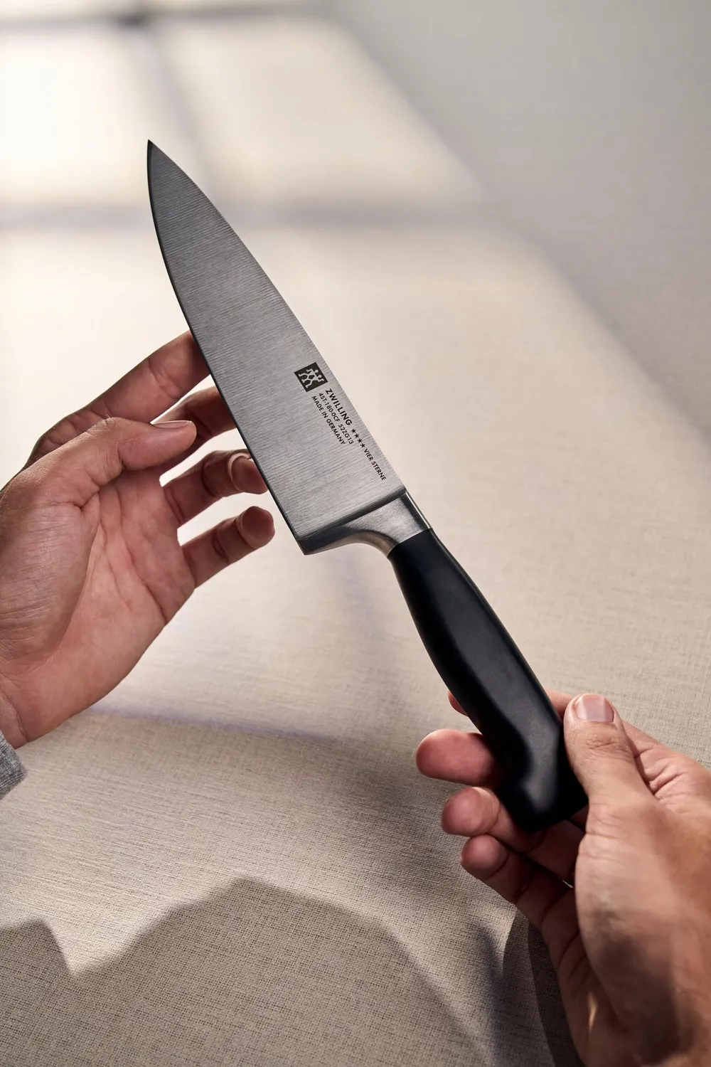 Zwilling Quattro Stelle 40 Anni coltello cucina 18 cm