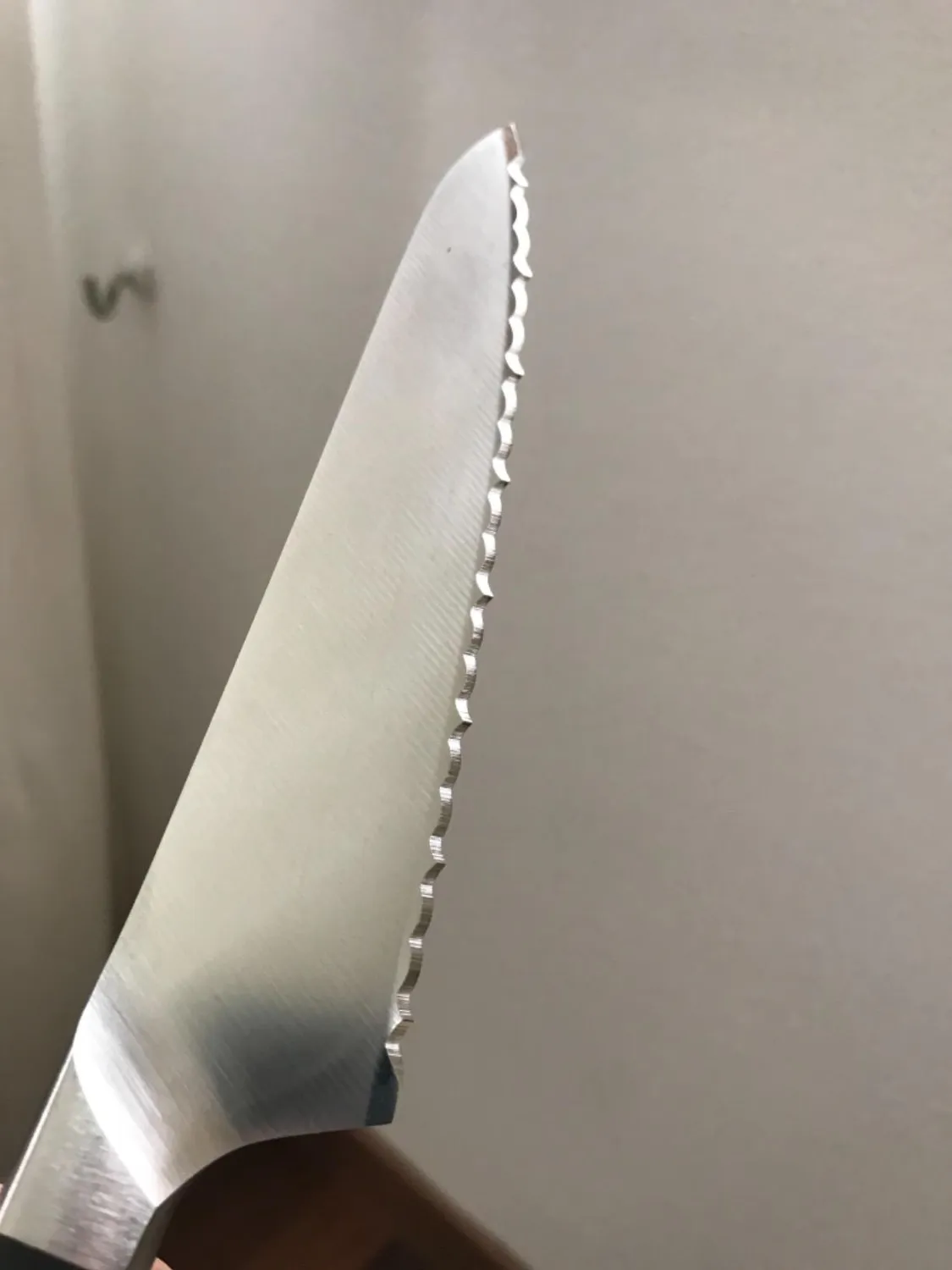 Zwilling Pro Compact coltello cuoco seghettato 14 cm
