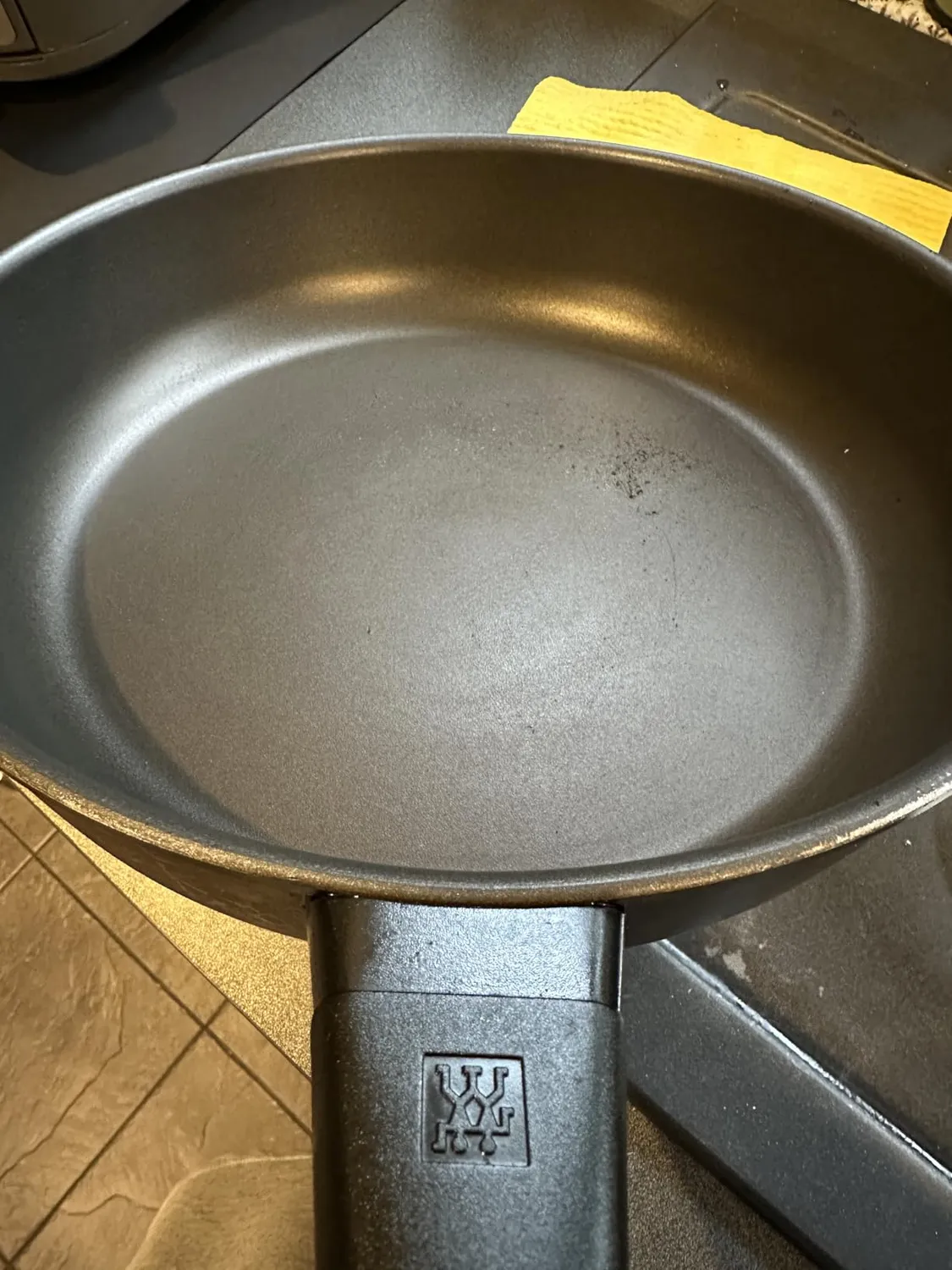 Zwilling Madura Plus padella 28 cm antiaderente