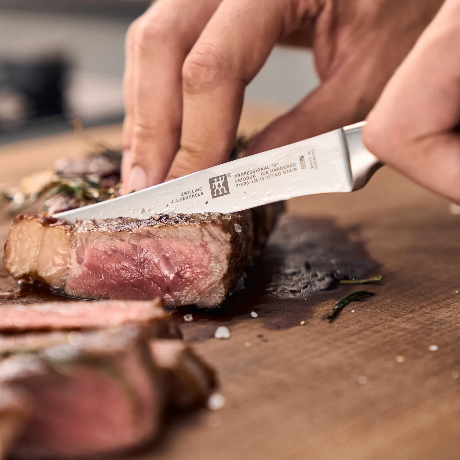 Zwilling Professional S 31028-120 coltello bistecca 12 cm forgiato
