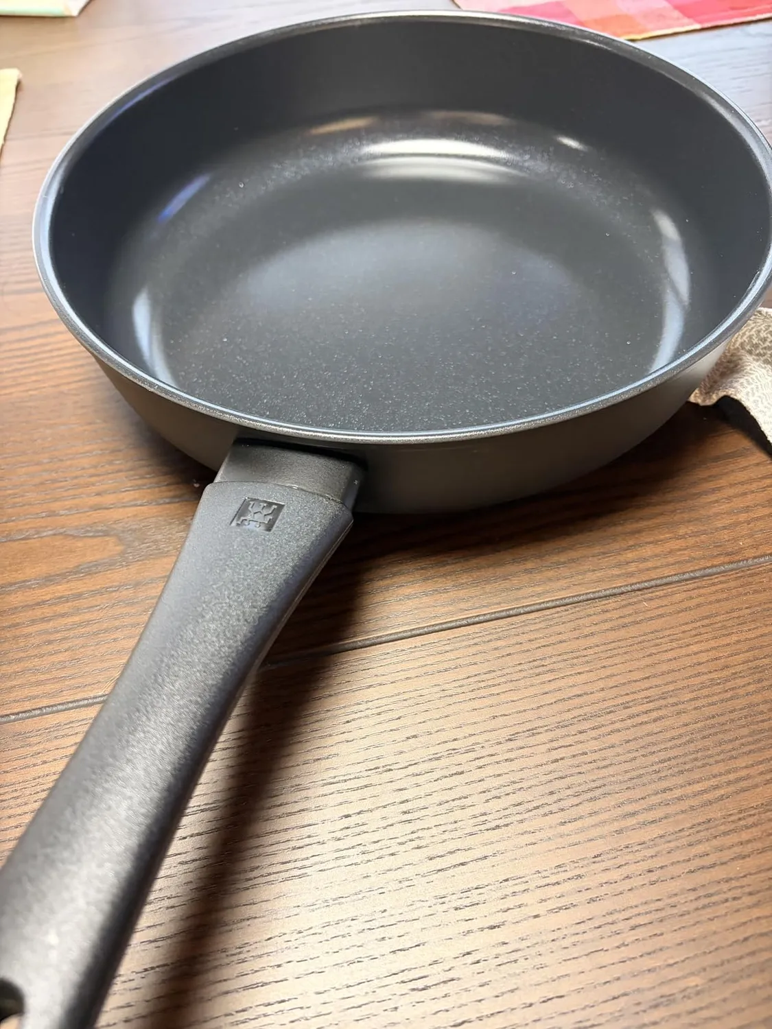 Zwilling Madura Plus padella 28 cm alluminio antiaderente