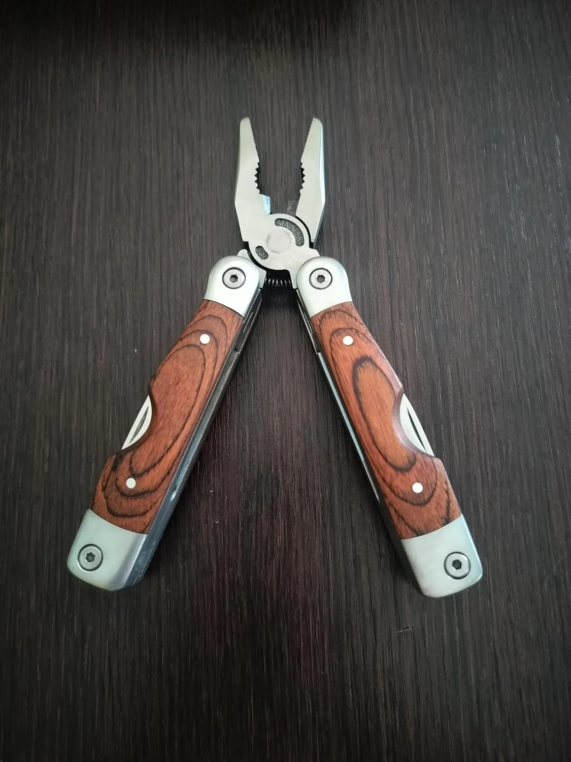 Laguiole en Aubrac 40268486 pinza multifunzione 8 funzioni