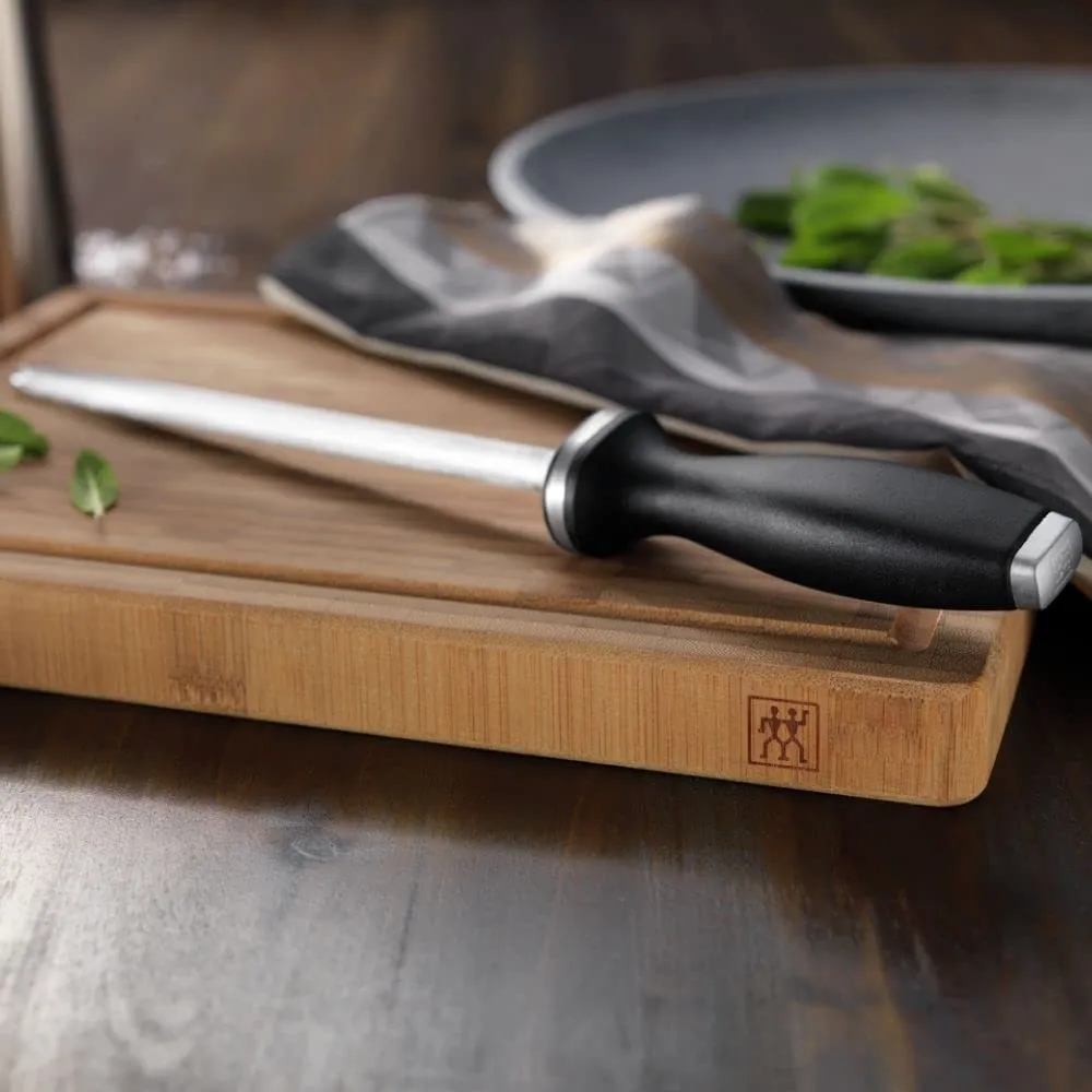 Zwilling 32567-231-0 acciaino 23 cm manico sintetico nero
